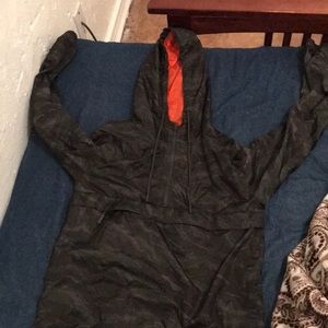 Military windbreaker